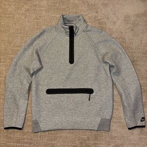 Men’s Nike Tech  1/4 Zip Pullover Grey Sweatshirt - Medium